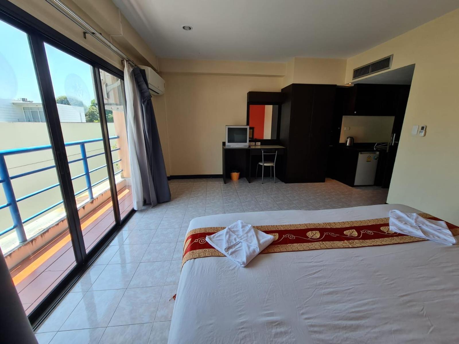 Desa Phuket Hotel Kültér fotó