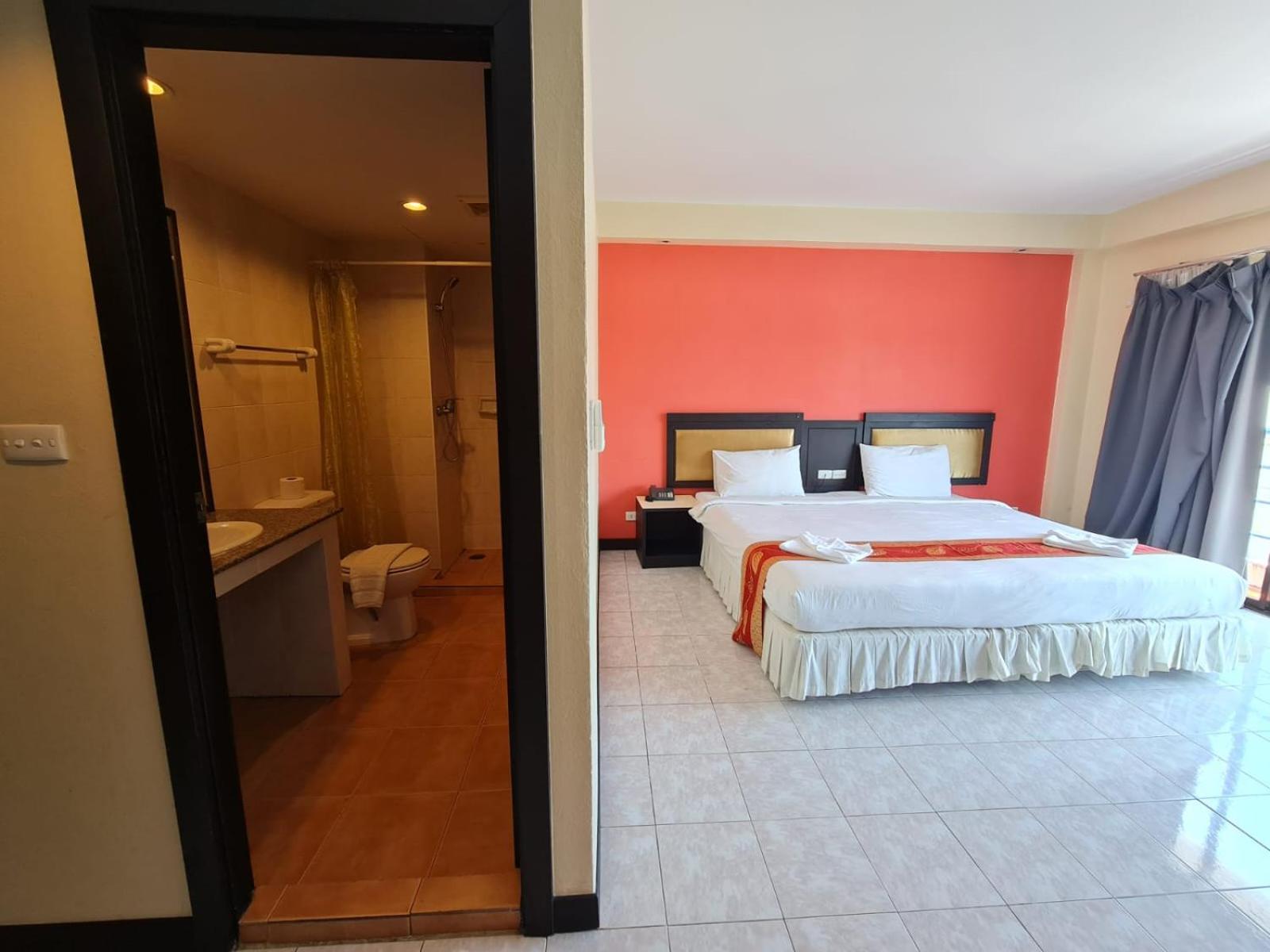Desa Phuket Hotel Kültér fotó