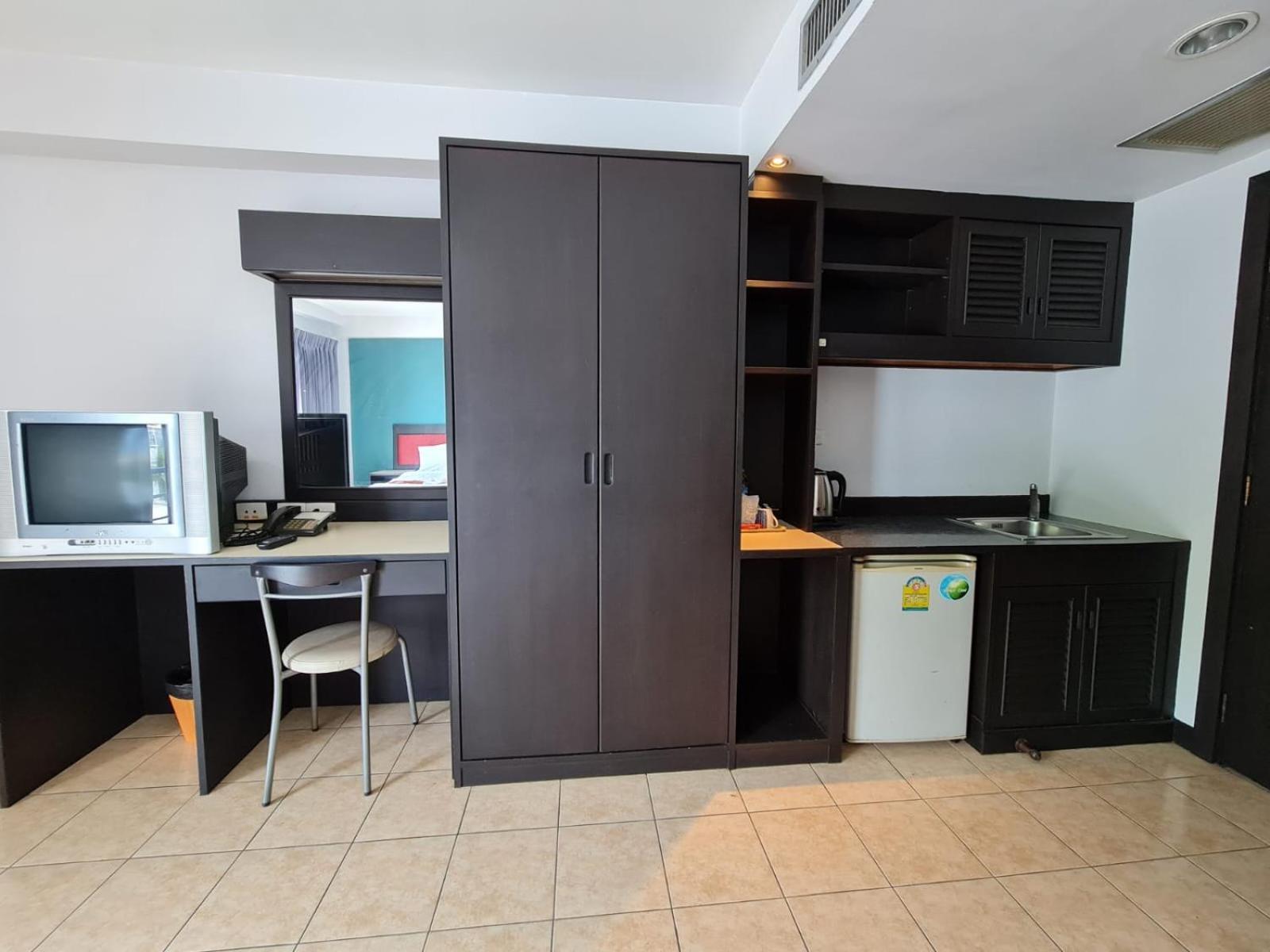 Desa Phuket Hotel Kültér fotó