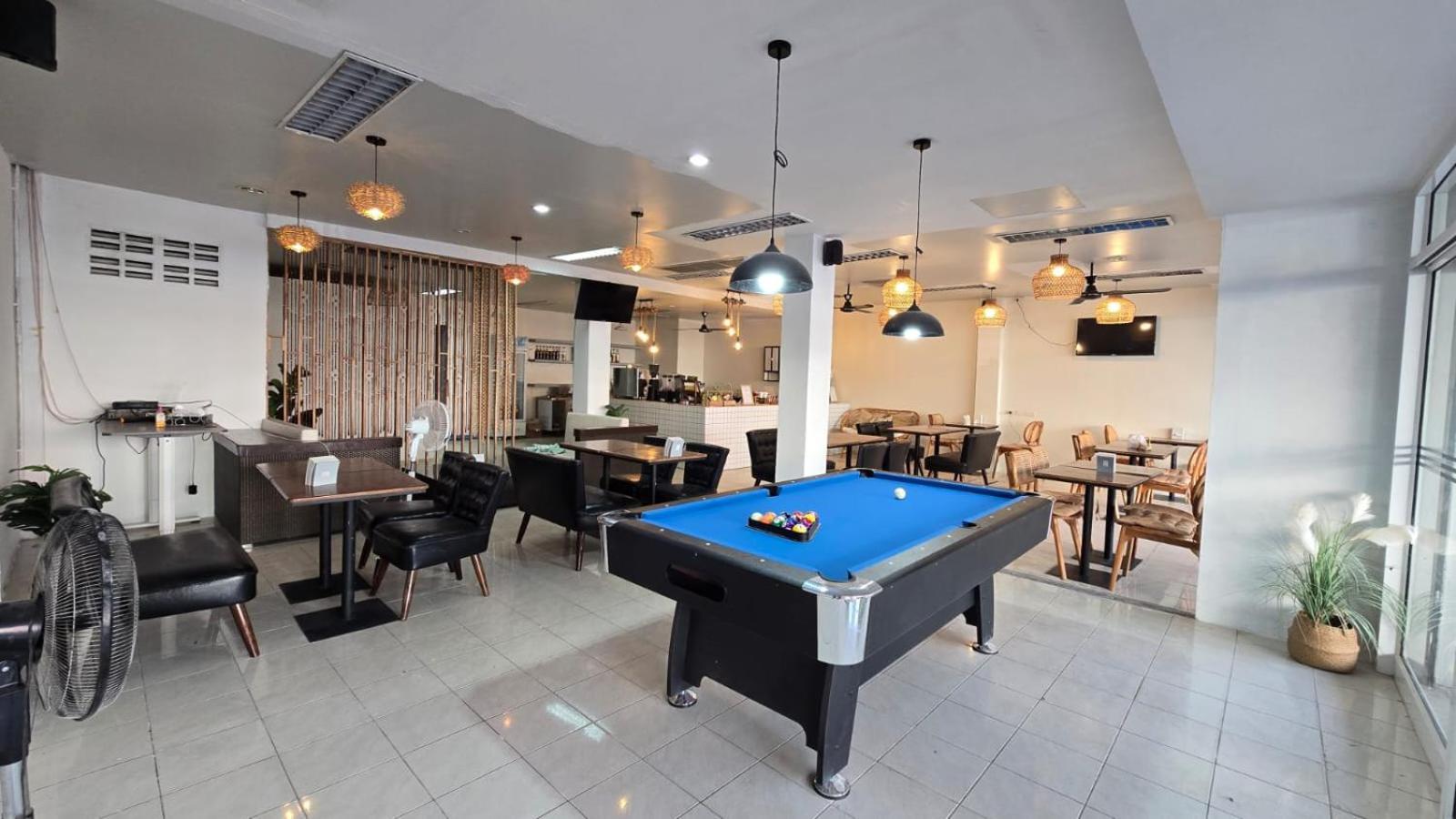 Desa Phuket Hotel Kültér fotó
